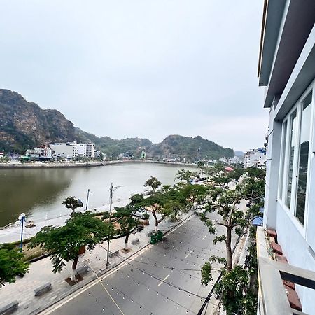 Mb Central Hotel Cat Ba Island Exterior photo